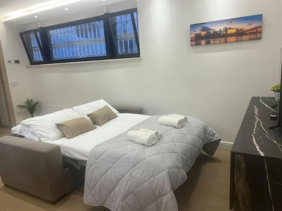 Castello Estense Luxury Apartment - Centro Ferrara